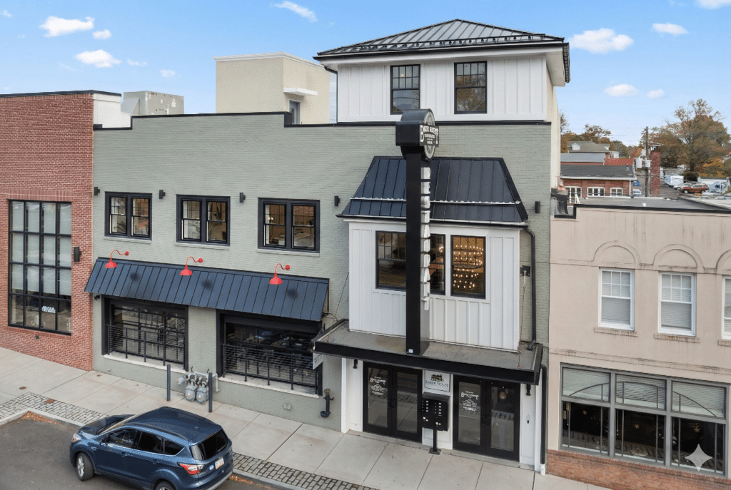 Lofts on broad outside image